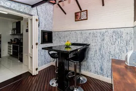 Casa de Condomínio com 3 Quartos à venda, 214m² no Vila Jardim, Porto Alegre - Foto 19