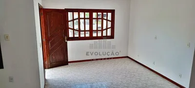 Casa com 5 Quartos à venda, 220m² no Bela Vista, São José - Foto 2