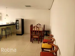 Casa com 3 Quartos à venda, 220m² no Brasil, Uberlândia - Foto 18