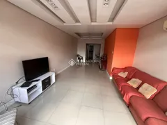 Apartamento com 3 Quartos para alugar, 137m² no Rio Branco, Porto Alegre - Foto 6