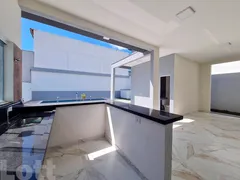 Casa com 3 Quartos à venda, 190m² no Mar Verde II, Caraguatatuba - Foto 8