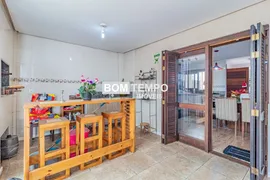 Casa com 3 Quartos à venda, 305m² no Vila Jardim, Porto Alegre - Foto 14