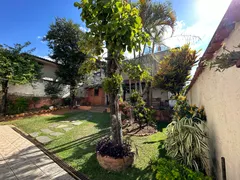 Casa com 3 Quartos à venda, 360m² no Santa Cruz, Belo Horizonte - Foto 2