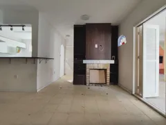 Casa com 3 Quartos à venda, 136m² no Laranjal, Pelotas - Foto 2