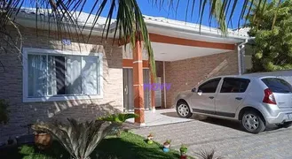 Casa de Condomínio com 3 Quartos à venda, 96m² no Cajueiro, Maricá - Foto 2