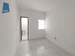 Casa com 2 Quartos para alugar, 120m² no Itaperi, Fortaleza - Foto 5