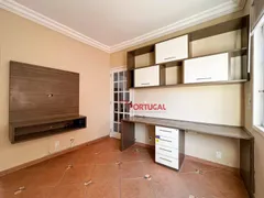 Casa com 4 Quartos à venda, 189m² no Visconde de Araujo, Macaé - Foto 12