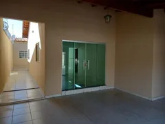 Casa com 3 Quartos à venda, 240m² no Sao Lucas, Uberlândia - Foto 1