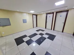 Conjunto Comercial / Sala para alugar, 32m² no Jardim Vinte e Cinco de Agosto, Duque de Caxias - Foto 4