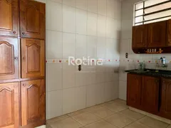 Casa com 5 Quartos à venda, 327m² no Lidice, Uberlândia - Foto 6