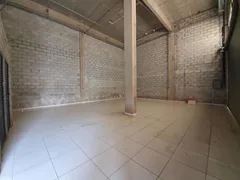 Loja / Salão / Ponto Comercial para alugar, 106m² no Vila Carlina, Mauá - Foto 7