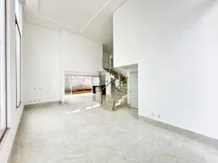 Casa de Condomínio com 4 Quartos à venda, 200m² no Santa Genoveva, Goiânia - Foto 3