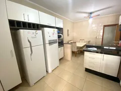 Apartamento com 3 Quartos à venda, 145m² no Praia das Pitangueiras, Guarujá - Foto 17