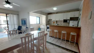 Apartamento com 2 Quartos para alugar, 80m² no Centro, Bombinhas - Foto 8