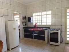 Fazenda / Sítio / Chácara com 3 Quartos à venda, 345m² no Conjunto Habitacional Jardim das Palmeiras, Ribeirão Preto - Foto 13