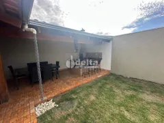 Casa com 3 Quartos à venda, 160m² no Jardim Brasília, Uberlândia - Foto 2