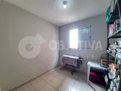 Apartamento com 2 Quartos para alugar, 55m² no Panorama, Uberlândia - Foto 5