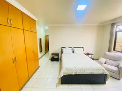 Casa com 5 Quartos à venda, 400m² no Santa Amélia, Belo Horizonte - Foto 17