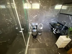 Casa com 3 Quartos à venda, 200m² no Praia do Estaleiro, Balneário Camboriú - Foto 26