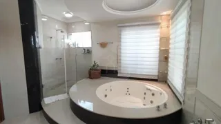 Sobrado com 5 Quartos à venda, 590m² no Jardim Colina, Uberlândia - Foto 34