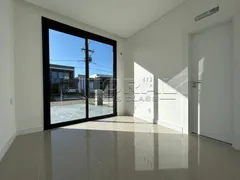 Casa de Condomínio com 4 Quartos à venda, 200m² no Centro, Xangri-lá - Foto 16