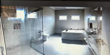 Casa de Condomínio com 3 Quartos para alugar, 350m² no Jardim Altos de Santana I, Jacareí - Foto 25