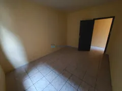 Casa com 2 Quartos para alugar, 60m² no Centro, Diadema - Foto 7