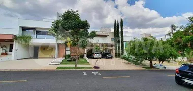Casa de Condomínio com 4 Quartos à venda, 271m² no Lagoinha, Uberlândia - Foto 1