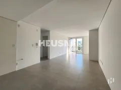 Apartamento com 2 Quartos à venda, 71m² no Vila Nova, Novo Hamburgo - Foto 2