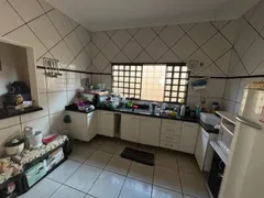 Casa com 3 Quartos à venda, 200m² no Jardim Guanabará, Dourados - Foto 5