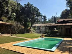 Casa com 4 Quartos à venda, 460m² no Granja Viana, Cotia - Foto 1