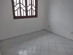 Casa com 3 Quartos à venda, 205m² no Bela Vista, São José - Foto 3