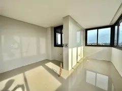 Apartamento com 3 Quartos à venda, 93m² no Maria Goretti, Bento Gonçalves - Foto 3