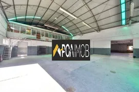 Prédio Inteiro para alugar, 760m² no Navegantes, Porto Alegre - Foto 1