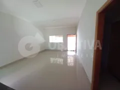 Casa com 3 Quartos à venda, 116m² no Santa Rosa, Uberlândia - Foto 10