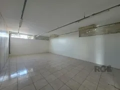 Galpão / Depósito / Armazém para alugar, 3700m² no Navegantes, Porto Alegre - Foto 13