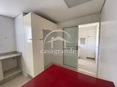 Apartamento com 3 Quartos para alugar, 10m² no Osvaldo Rezende, Uberlândia - Foto 13