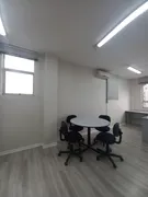 Conjunto Comercial / Sala para alugar, 30m² no Centro, Caxias do Sul - Foto 8