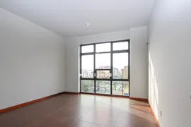 Prédio Inteiro para alugar, 606m² no Navegantes, Porto Alegre - Foto 10