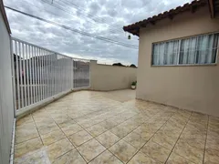 Casa com 3 Quartos à venda, 180m² no Ideal, Londrina - Foto 3