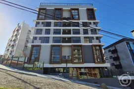 Apartamento com 1 Quarto para alugar, 61m² no Carvoeira, Florianópolis - Foto 1