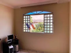 Casa com 4 Quartos à venda, 250m² no Inga, Betim - Foto 19