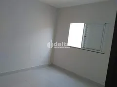 Casa com 2 Quartos à venda, 120m² no Jardim Holanda, Uberlândia - Foto 13