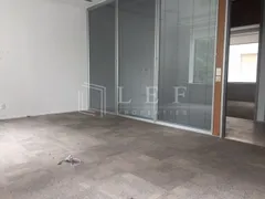 Casa Comercial para alugar, 218m² no Jardim Europa, São Paulo - Foto 12