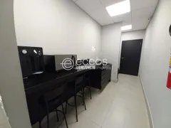 Conjunto Comercial / Sala para alugar, 78m² no Morada da Colina, Uberlândia - Foto 6