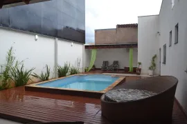 Casa com 3 Quartos à venda, 211m² no Santa Mônica, Uberlândia - Foto 37