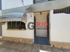 Casa de Vila com 3 Quartos à venda, 138m² no Marechal Hermes, Rio de Janeiro - Foto 4