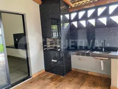 Fazenda / Sítio / Chácara com 3 Quartos à venda, 240m² no Chacara Represa de Miranda, Uberlândia - Foto 2