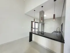 Casa de Condomínio com 3 Quartos à venda, 162m² no Residencial Village Damha III, Araraquara - Foto 13