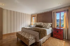 Casa com 3 Quartos à venda, 630m² no Saint Moritz, Gramado - Foto 37